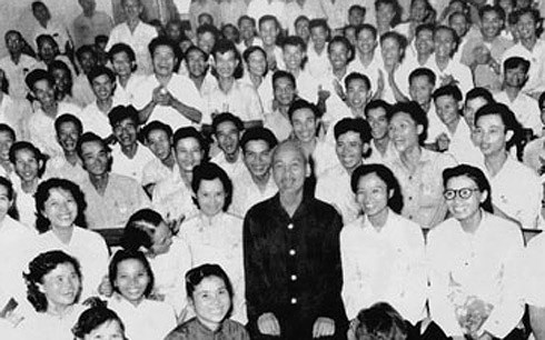 Hồ Chủ tịch tại Đại hội III Hội Nhà báo Việt Nam.